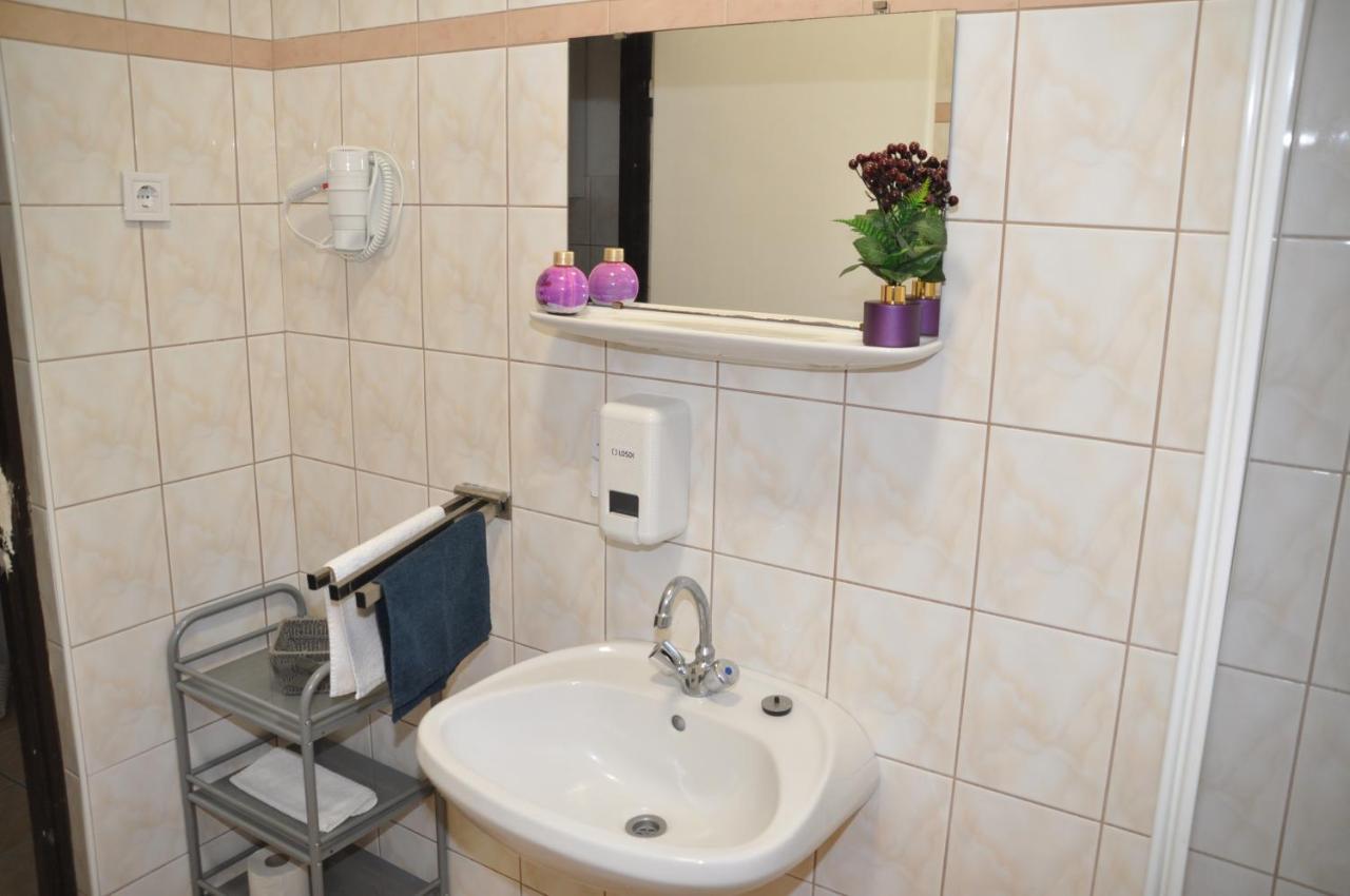 Fuz Apartman Balatonfůzfő Esterno foto