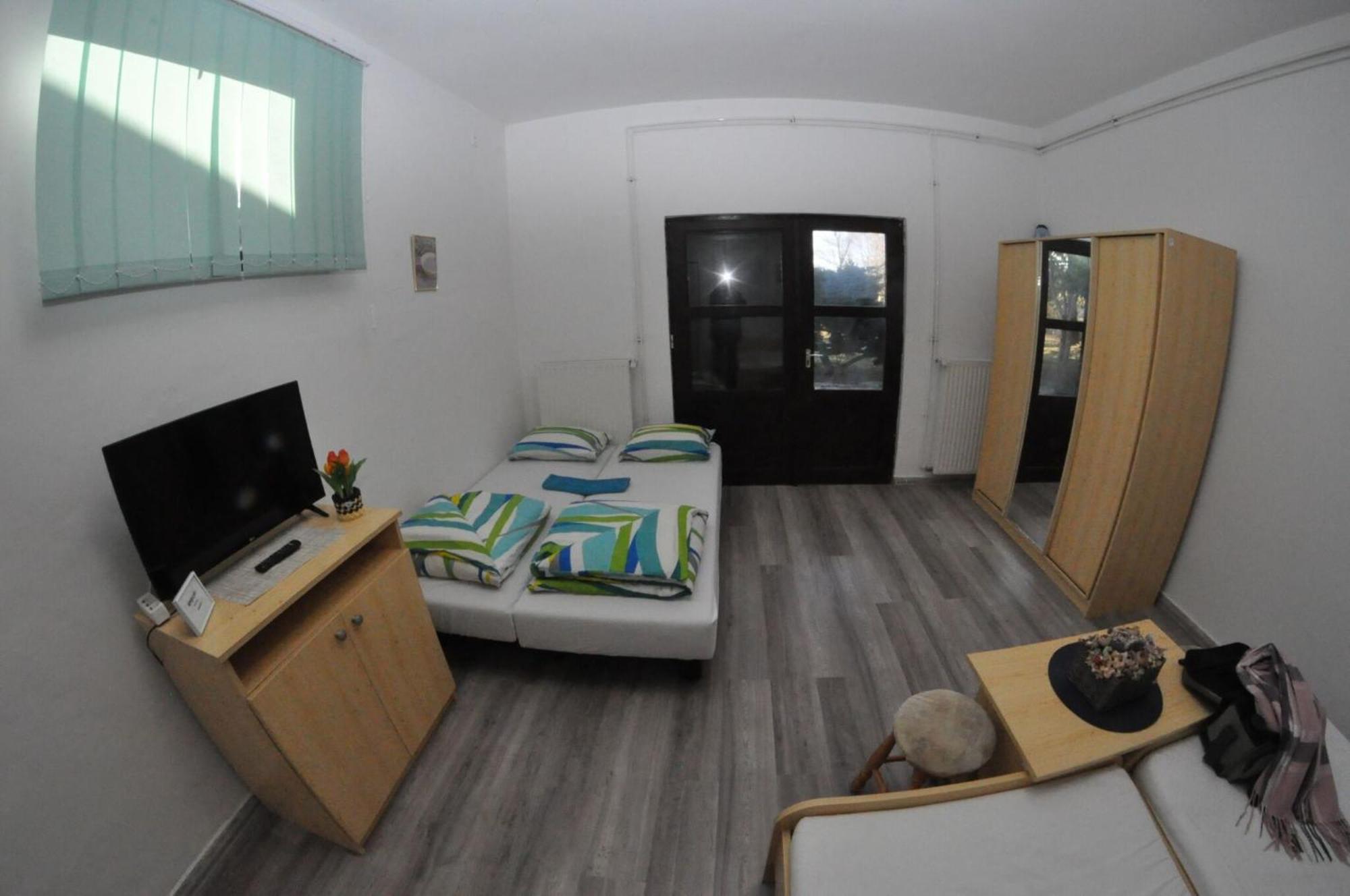 Fuz Apartman Balatonfůzfő Esterno foto