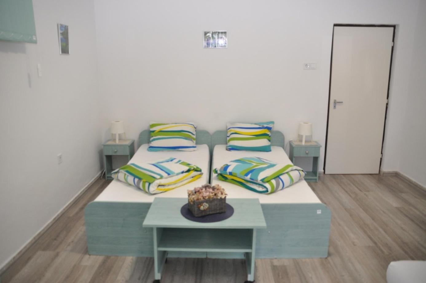 Fuz Apartman Balatonfůzfő Esterno foto